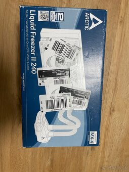 Arctic Liquid Freezer II 240 - 3