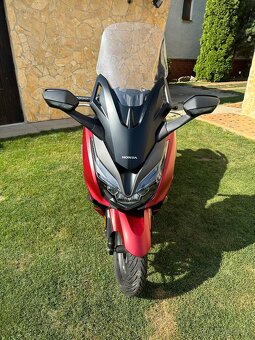 Honda Forza 125 - 3