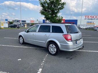 Opel astra H caravan - 3