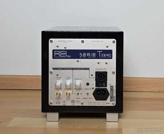 REL Acoustics T zero Aktivny Subwoofer - 3