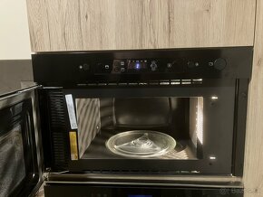 Predám zabudovateľnú mikrovlnnú rúru WHIRLPOOL AMW 439/NB - 3