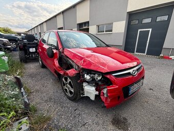 Hyundai i30 1.4 benzin 80kw - 3