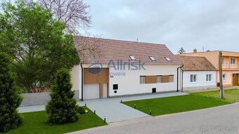 REZERVOVANÉ, Rodinný dom na predaj, pozemok 1080m2, Kollárov - 3