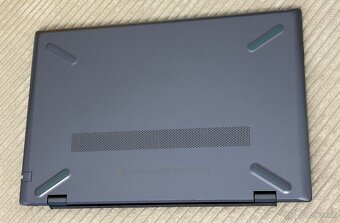 Notebook HP Pavilion 15 (i5/8GB/256+512/W11) - 3