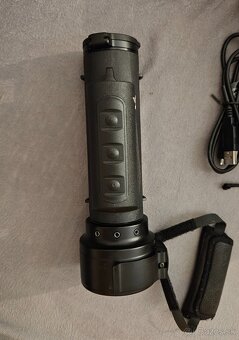 Termovízna predsádka Swarovski tM 35 2v1 a adaptér pre te - 3