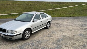 Škoda octavia 1.8 - 3