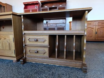 Rustikální komoda, gramodesky, Nábytek s příběhem - 3