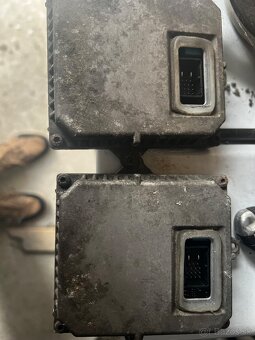 RJ xenonu Sharan 2008rv - 3