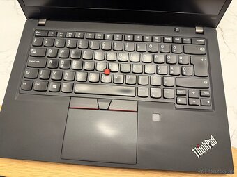 Lenovo ThinkPad T495 - 3