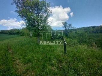 Pozemok nad dedinou Bošácou - 3