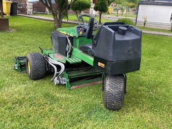 Vretenova kosacka John Deere - 3