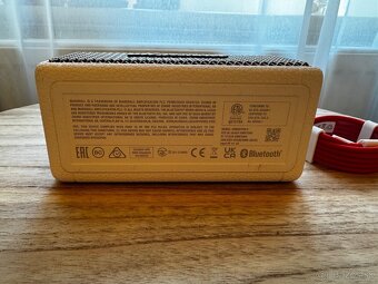 Marshall Emberton II Prenosny reproduktor Cream - 3