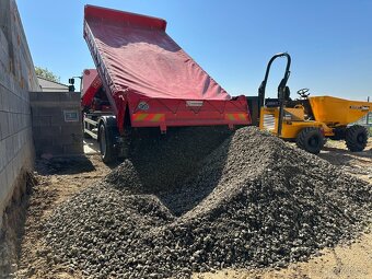 VÝKOPY BAGROM A DUMPER 3t - 3