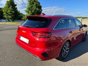Kia Ceed SW 1.5 T-GDi - 3