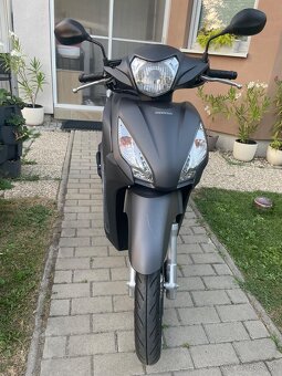 Honda Vision 110 - 3