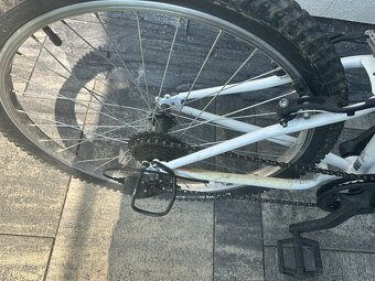 Predám detsky horský bicykel značky ROCKRIDER 100 - 3