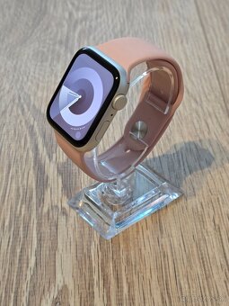 Apple watch se 2 generácie 44mm - 3