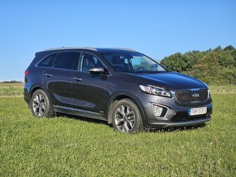 Kia Sorento 2016 2,2CRDI 4x4 šedá tm.metalíza, AUTOMAT - 3