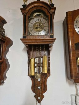 4kusi nástenné hodiny - 3