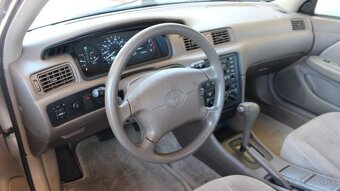 1999 Camry 3,0 V6 automat, USA model - 3
