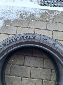 245/40 R18 zimne - 3