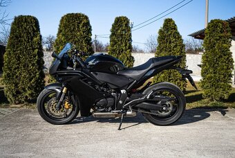 Honda CBR 600 F - 3