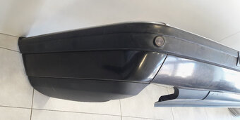 BMW 7 E32 Zadný nárazník - 3