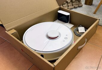 Predám robotický vysávač a mop Xiaomi Roborock S5 - 3