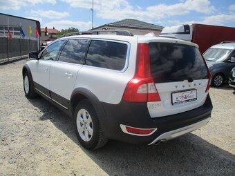 Volvo XC70 2,4D5 120KW Momentum Man. AWD 2012 DPHbez koroze - 3