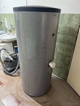 Predám kombinovaný bojler 200L - 3