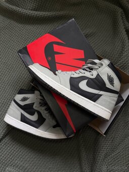 Jordan 1 retro high 38.5 - 3