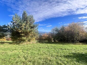 Na predaj pozemok o výmere 1695 m² - Podlavice - 3