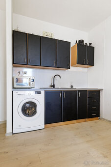 Predaj - garsónka 28 m2 rek., Košice II. KVP, loggia - 3