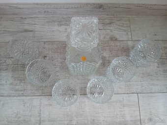 Whiskey sada fľaša a 6 pohárov - 3