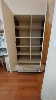 Skriňa a knižnica do detskej izby - 3