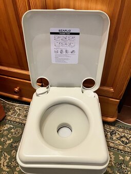Seaflo prenosne WC - 3