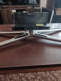 Stojan na tv Samsung 1 - 3