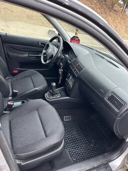 🚗 Volkswagen Golf 4 1.4 - 3