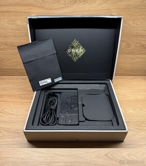 HP OMEN MAX 16 Gaming Laptop - 3