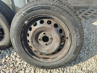 185/65R15  92T  APLUS AS909 - 3
