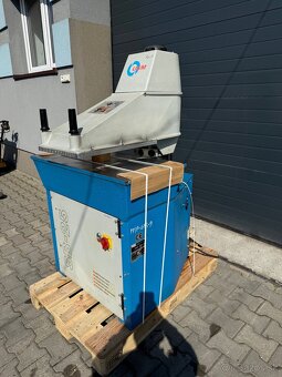 USM SB 25 vysekávací stroj Hydraulická řezačka Svit Sandt - 3