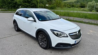 Opel Insignia ST 2.0 CDTI Country Tourer 4x4 AT6 - 3