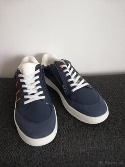 Tenisky vel. 38 NOVE - 3