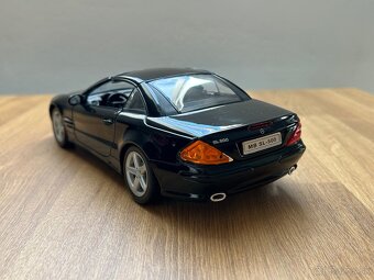 Mercedes-benz SL500 1:18 Welly - 3