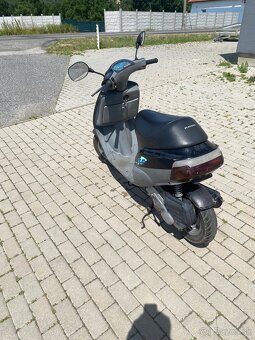 Piaggio zip 50 2t - 3