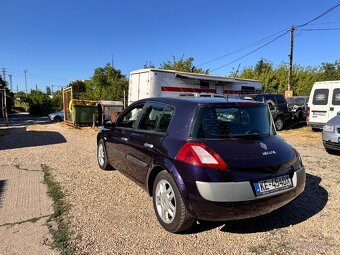 Renault Megane 1.6i 16V - 3