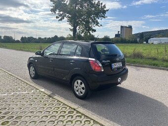 KIA Rio 1.4 Sporty - 3
