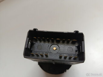 vypinac svetiel Volkswagen passat 1C0941531 20€ - 3