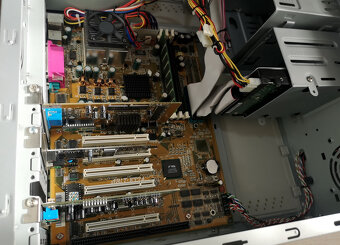 Predám starší PC Duron 850MHz (08) - 3