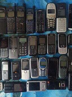 Zbierka mobilov retro - 3